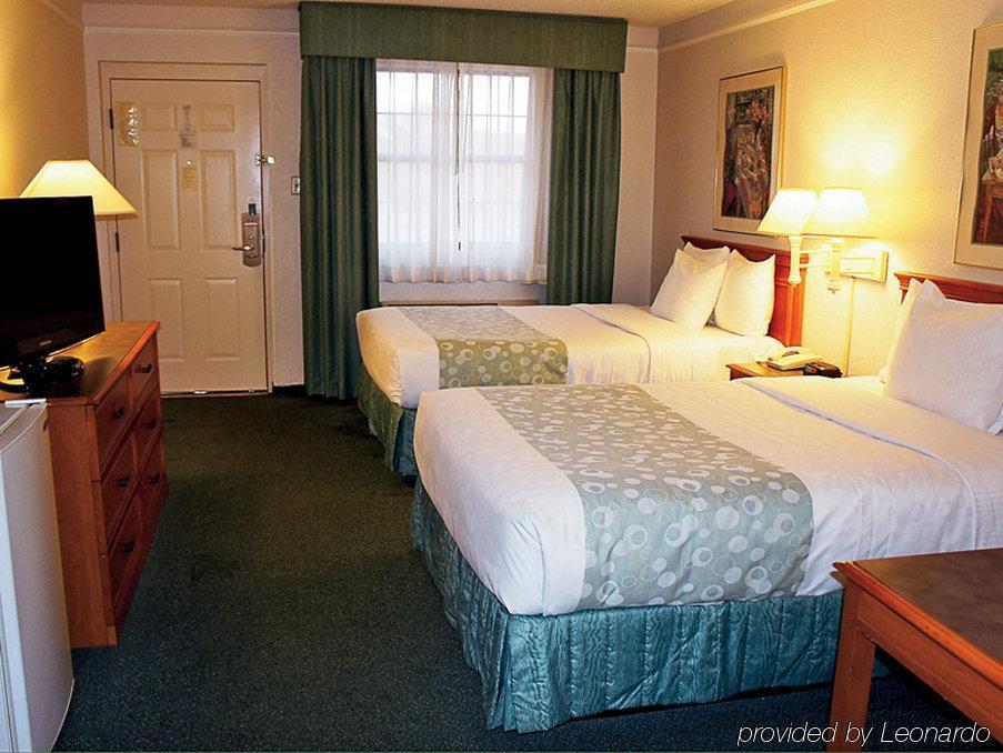 Hotel 6-knoxville, Tn Knoxville