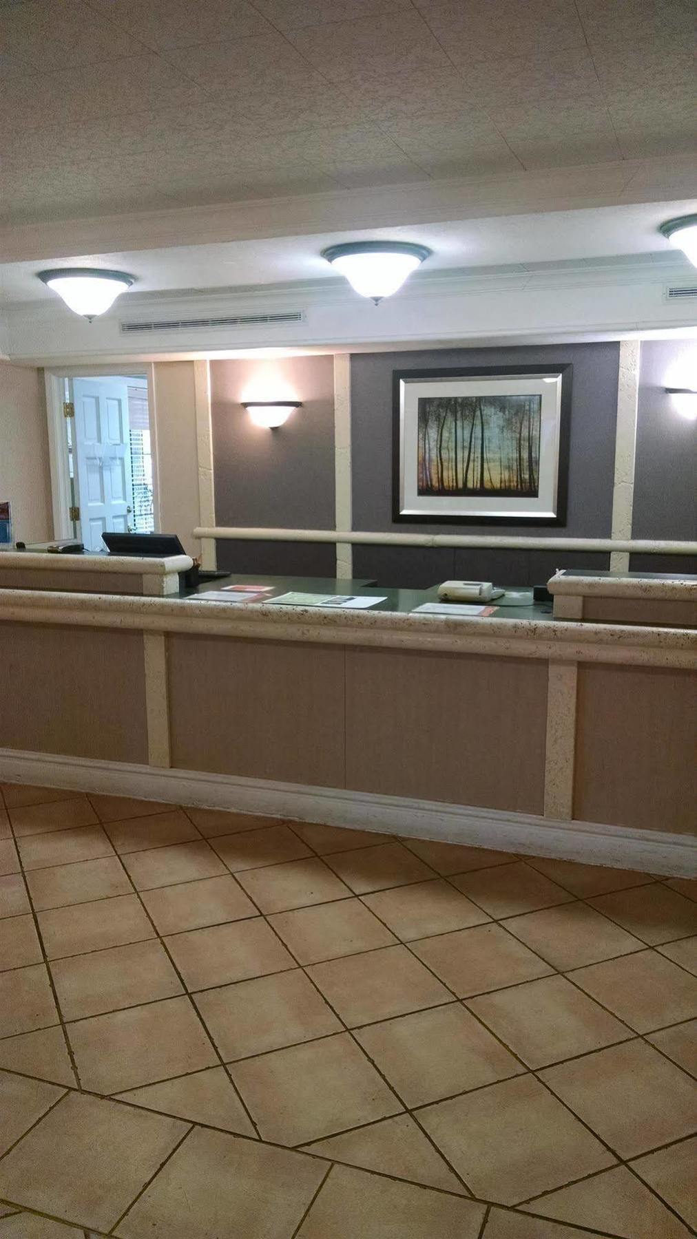 Hotel 6-knoxville, Tn